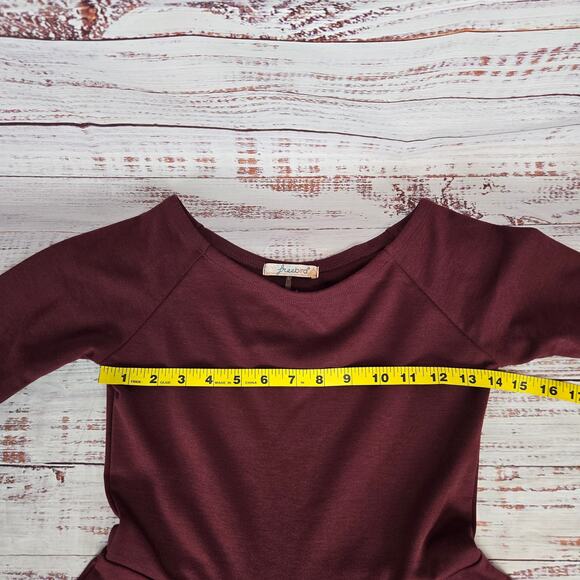 Freebird Stretch Fit & Flare Skater Dress Size S Burgandy Pleated Whimsy Fairy - Picture 9 of 14